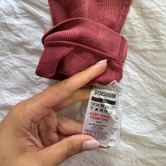 Gymshark Pink Camo Legging - Picture 4 of 4